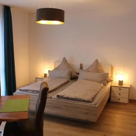 Layblick Aparthotel 4*